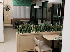 大堂-老乡鸡(潘集世瑞大厦店)
