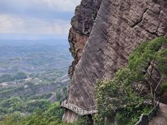 -玻璃桥景区石牛寨