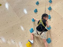 -ROCKPLUS攀岩馆(环宇城店)