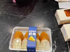 -皇冠幸福里动物奶油生日蛋糕(宗关地铁店)
