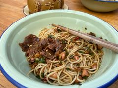 牛肉拌粉-万方圆拌粉瓦罐汤(滕王阁旗舰店)