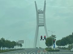 -郑东新区龙湖公共艺术中心