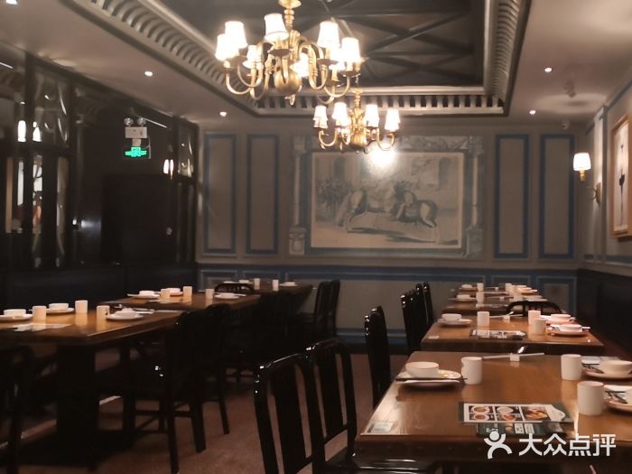 新白鹿餐厅(百联中环店)图片