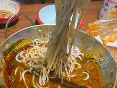 -老闵田螺馆·南昌市井菜·特色小吃(总店)