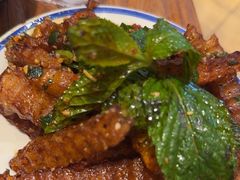 -云阿蛮云南生烫牛肉米线(奉贤路店)