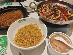 -绿草地·湘菜(7mall店)