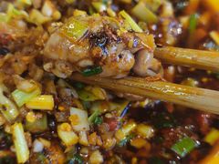 -拈签一笑黄牛肉辣卤串串
