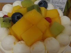 -山与蓝·轻糖鲜果蛋糕(勒泰店)