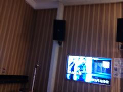 -皇马纯KTV·量贩·聚会(民治店)