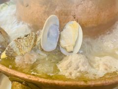 -鑫渔港海鲜本地菜·山海关浑锅(东戴河店)