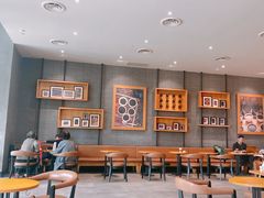 大堂-星巴克臻选(青岛金狮广场店)