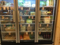 面包甜点陈列柜-锅圈食汇火锅烧烤食材超市(广益店)