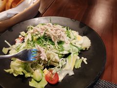 牛油果鸡肉沙拉-GreyWhale灰鲸餐厅(武汉国际广场店)