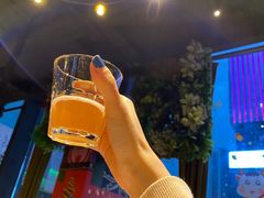 -临界音乐酒馆·小龙虾·江湖菜(华熙LIVE·鱼洞店)