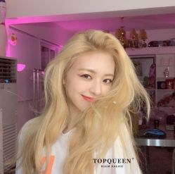 -TOP HAIR SALON