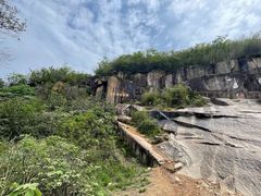 -灵岩山风景区