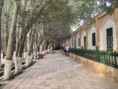 -艾提尕尔清真寺