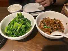 -味上湘菜馆(岳麓山店)