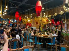 大堂-老滇山寨•云南特色菜•地方菜•民族风情歌舞表演(金碧店)