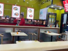 -龙记桂林米粉(财满街店)