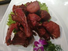 -红色根据地文化主题酒店(太湖街店)