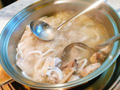 竹笙椰子鸡-润园四季椰子鸡火锅(海上世界店)