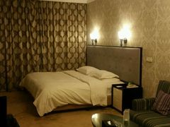 -雅戈尔富宫大酒店(观前街店)