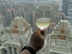红酒-万达文华酒店·48F云端窗景美食汇自助餐厅