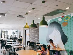 大堂-麦当劳(三亚凤凰机场店)
