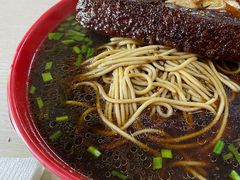 -小龙大肉面馆