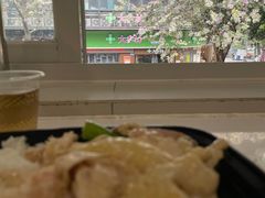 -西华美食•老广烧腊(百灵路店)