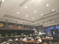 大堂-弦芝味·披萨·焗饭(盒座社店)