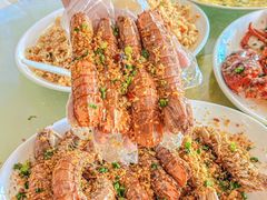 -红月湾海鲜饭店•沙滩海景(双月湾店)