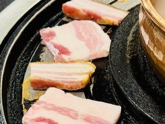 -阿山卓·野生菌火锅·纳西火塘烤肉