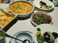酸汤肥牛QQ面-卯时·龙光雅宴·精致锡帮菜(惠山古镇店)