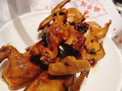 -鸽子侯·家宴·平价海鲜(绿地店)
