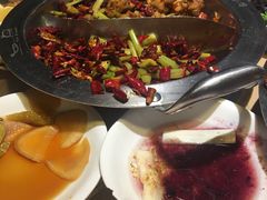 -小鱼小牛·鱼牛干锅·脆鱼火锅(世欧广场店)