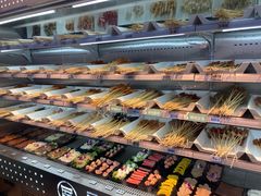 自助取餐区-屋头串串(龙潭寺店)