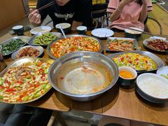 -三叔特色自贡菜(中海国际店)