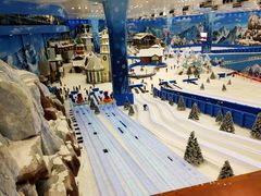 -长沙湘江冰雪世界