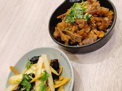 一品酸菜拌卤味-康师傅私房牛肉面(马泉营奥莱店)