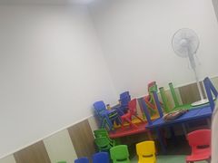 -昂立少儿成长中心(普陀星方汇校区)
