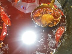 -三个四川人火锅(华联商厦店)