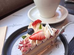 -PAIN CHAUD 百丘(静安久光店)