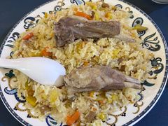 -伊带伊路新疆美食府(呼家楼店)