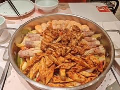 -黄记煌三汁焖锅(新佳丽江汉路店)