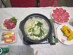 一地眉毛汤底-活潑鲜跳(湖滨商业街店)