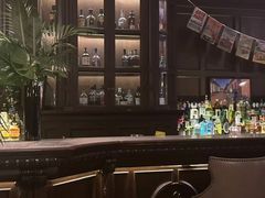-LONG BAR 廊吧(外滩华尔道夫酒店)