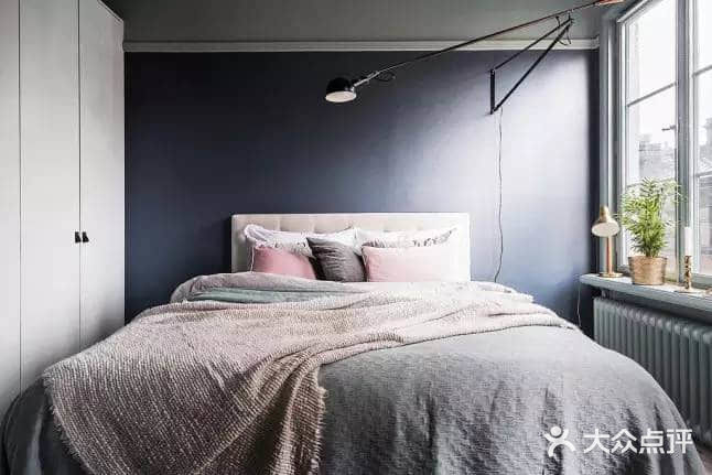 暗色系也能很出彩啦