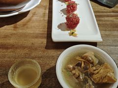 -小喜客·云南特色菜(纳西庭院店)